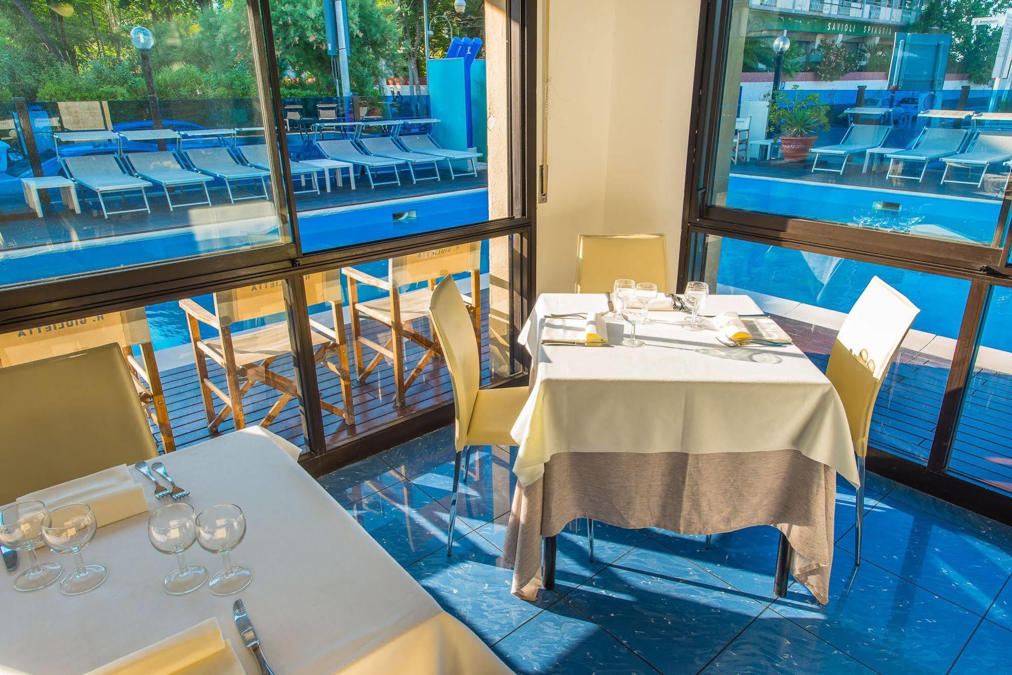 Hotel Giulietta Riccione Esterno foto