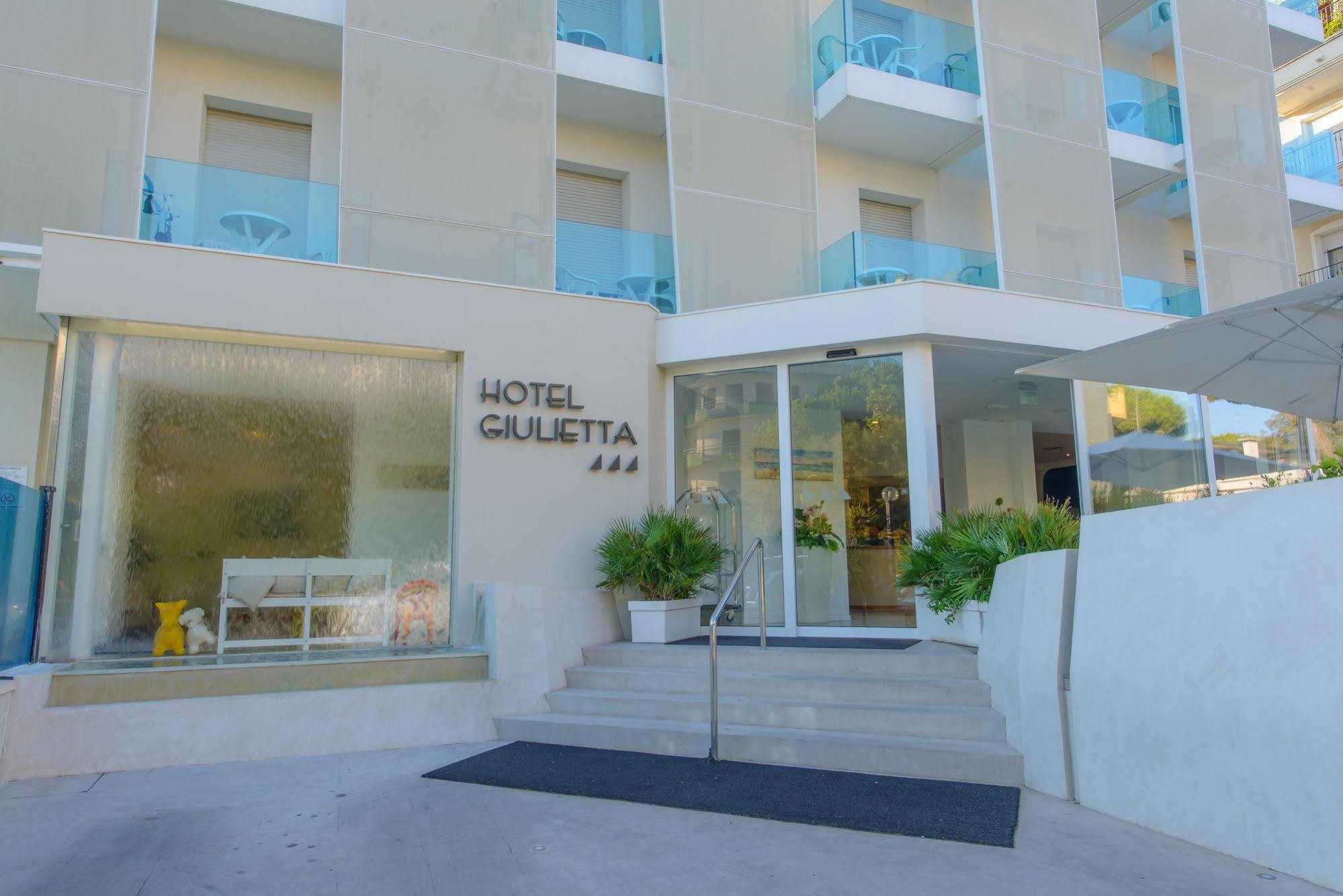 Hotel Giulietta Riccione Esterno foto