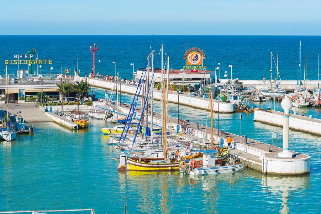 Hotel Giulietta Riccione Esterno foto