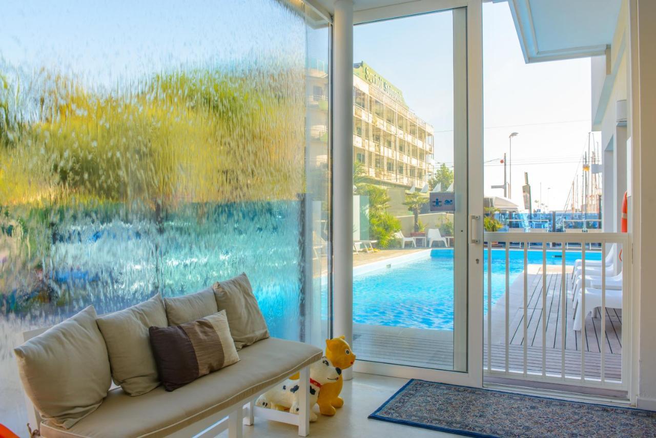 Hotel Giulietta Riccione Esterno foto