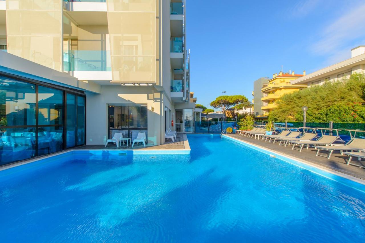 Hotel Giulietta Riccione Esterno foto