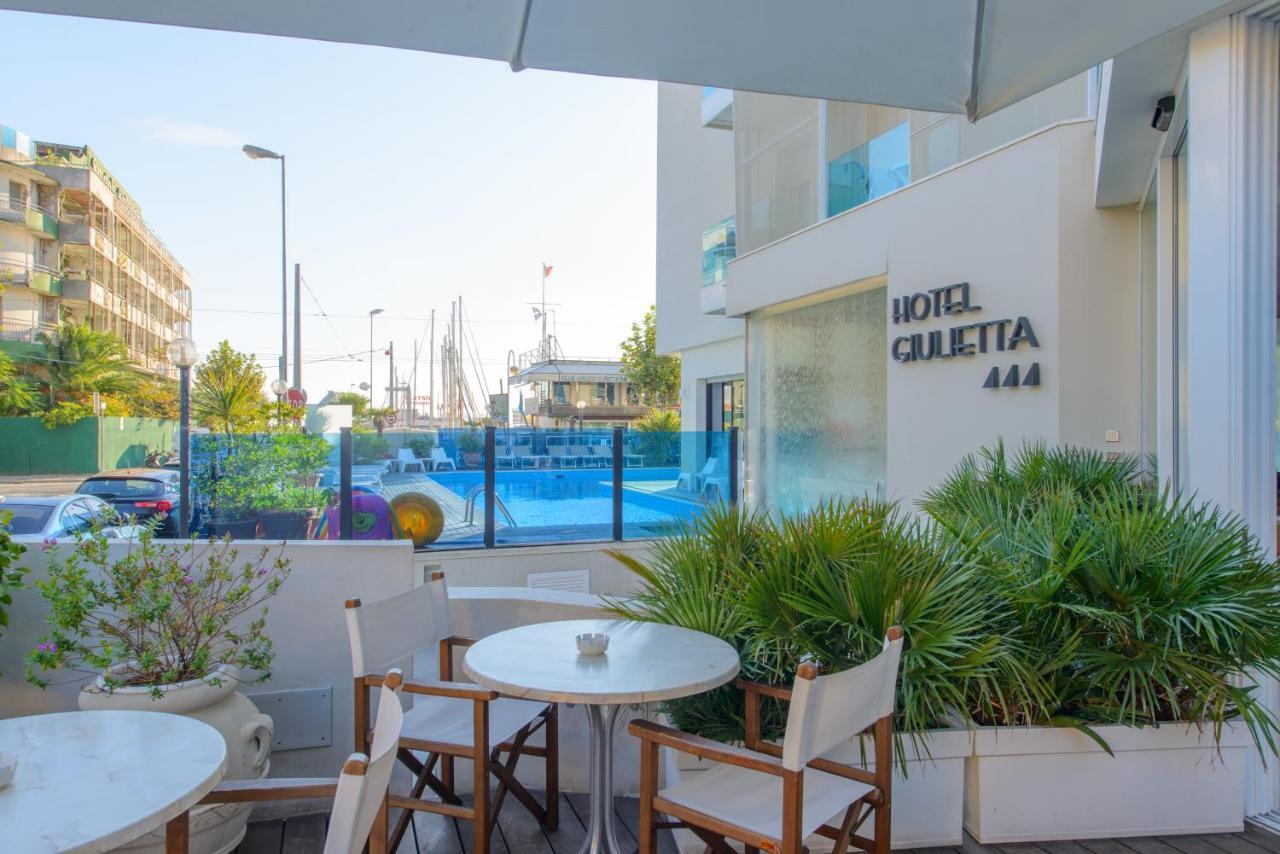 Hotel Giulietta Riccione Esterno foto